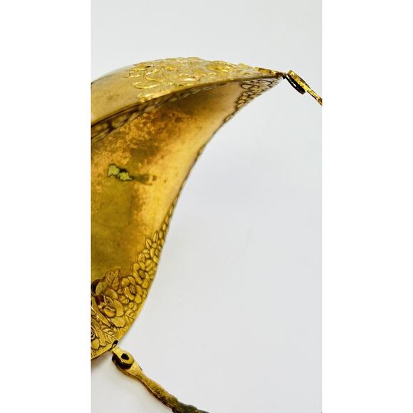 Holiday Imports Gold Plated Metal Basket with Handle Pedestal Floral Decor - Picture 7 of 10